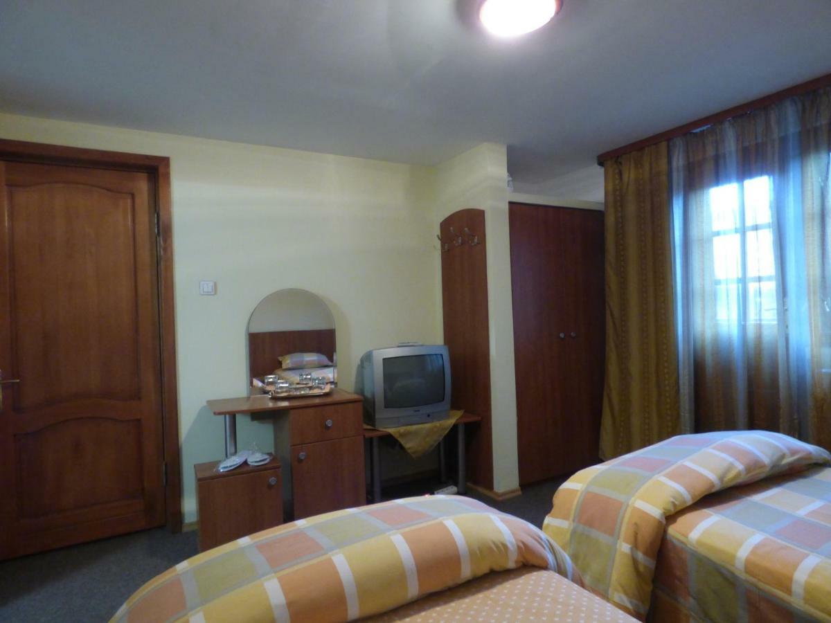 Hotel Gura Padurii Sinaia Exterior foto